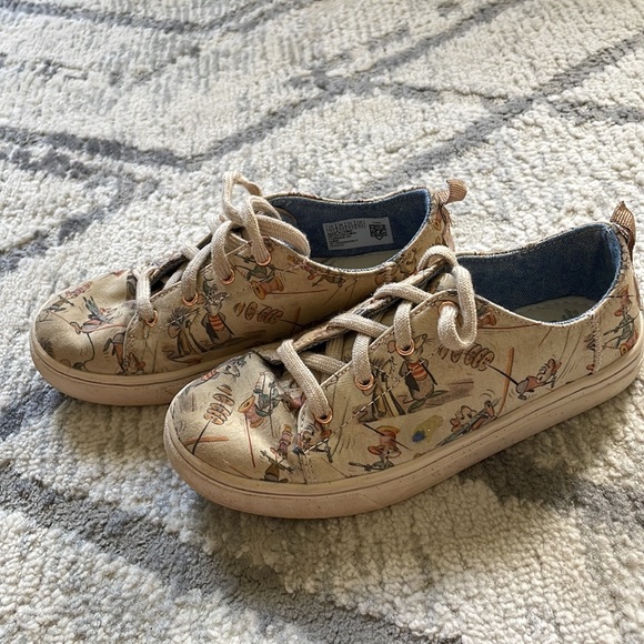 Disney x TOMS Cinderella Mice at Work sneakers. Size Y13.5 - Picture 2 of 6